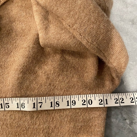 Banana Republic Size S Ribbed Front Cowl Turtle Neck Camel Tan   Sleeve Sweater - Picture 8 of 10